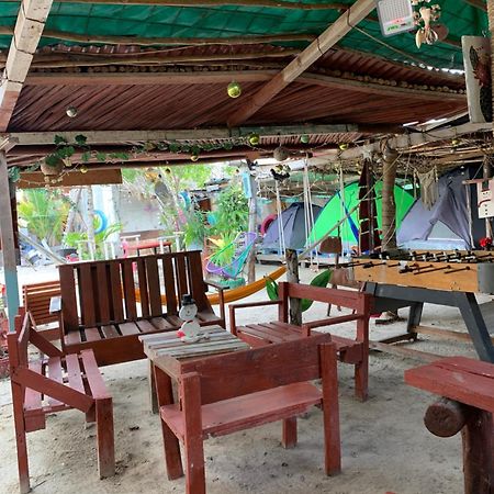 Casa De Los Santos Camping Y Eco Cabanas Isla Holbox Bagian luar foto